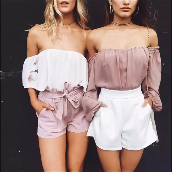 HOSTPICK♥️COLD SHOULDER❤️ White boho blouse - Picture 3 of 5